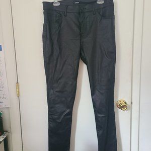 Never worn! Express Skinny Mid-Rise Jean